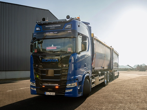 Berufs­kraft­fahrer (m/w/d)